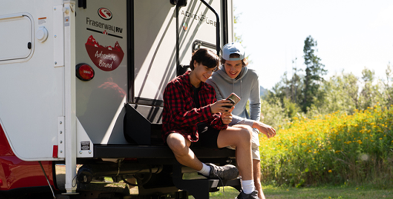 Must have travel apps for your RV and camping trip